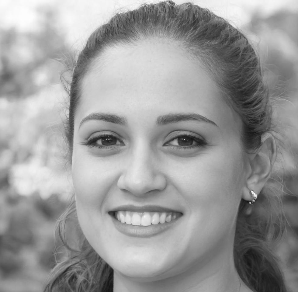 Portrait de Léonie Dufresne, formatrice en pensée créative